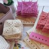 Tabla bloqueador Granny Square & Muestras + Borlas Sweetulasi - Imagen 2
