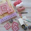 Tabla bloqueador Granny Square & Muestras + Borlas Sweetulasi - Imagen 24