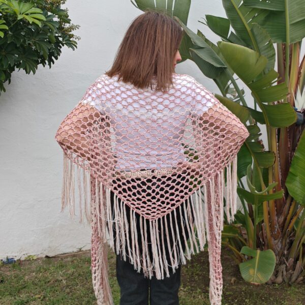 Patrón pdf descargable Chal Candy Zinnia de crochet calado con flecos - Imagen 2