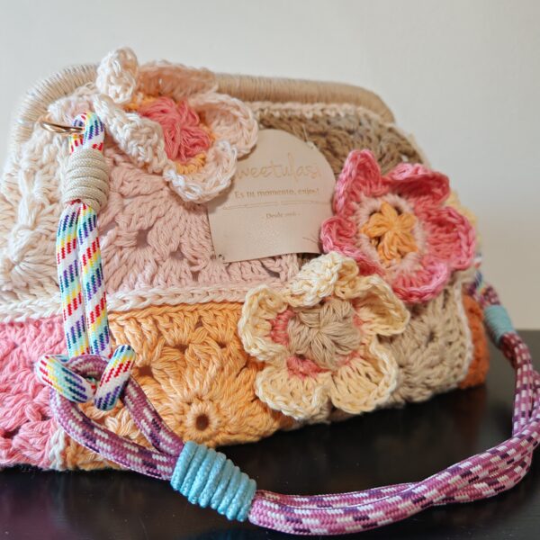 Neceser Adhara – Kit de crochet con cierre metálico - Imagen 7