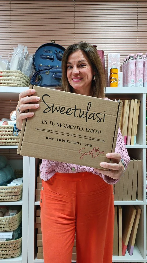 SweeetBox | Murasaki 🪻  Contenido de la cajita molona de junio!  #sweetbox #ganchillo #crochet #sweetulasi #crocheting #crochetart #crocheted #crochetpattern #granny #diy #chalcrochet